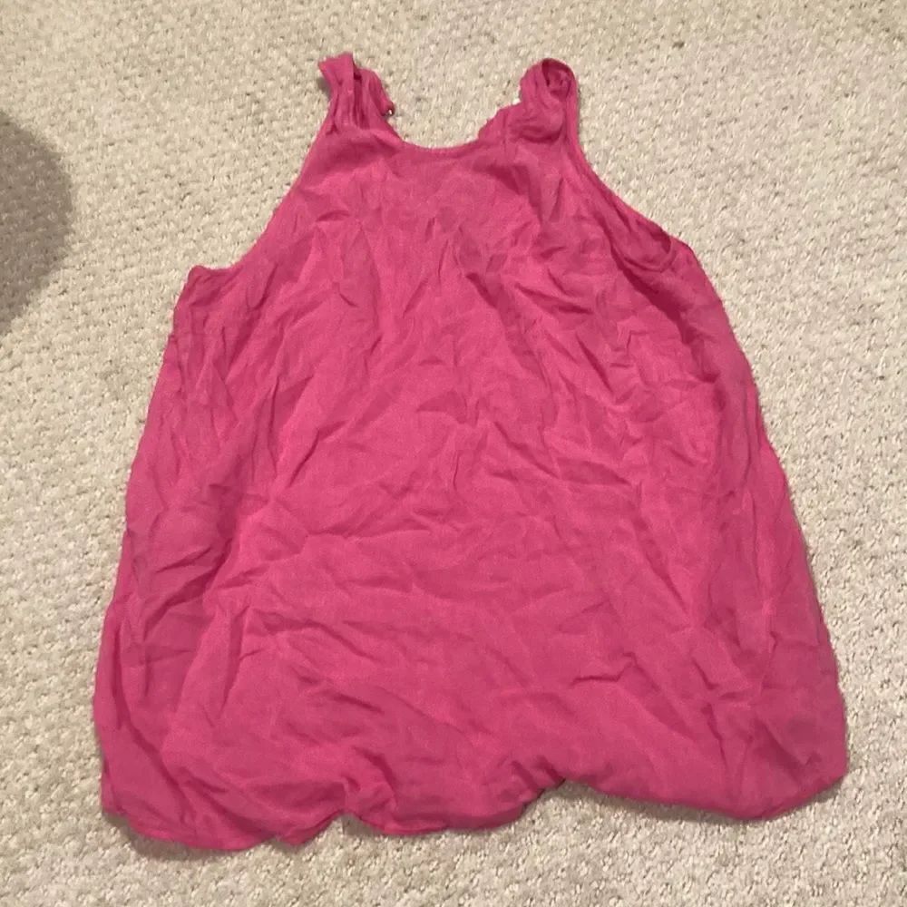Old navy pink tank blouse
